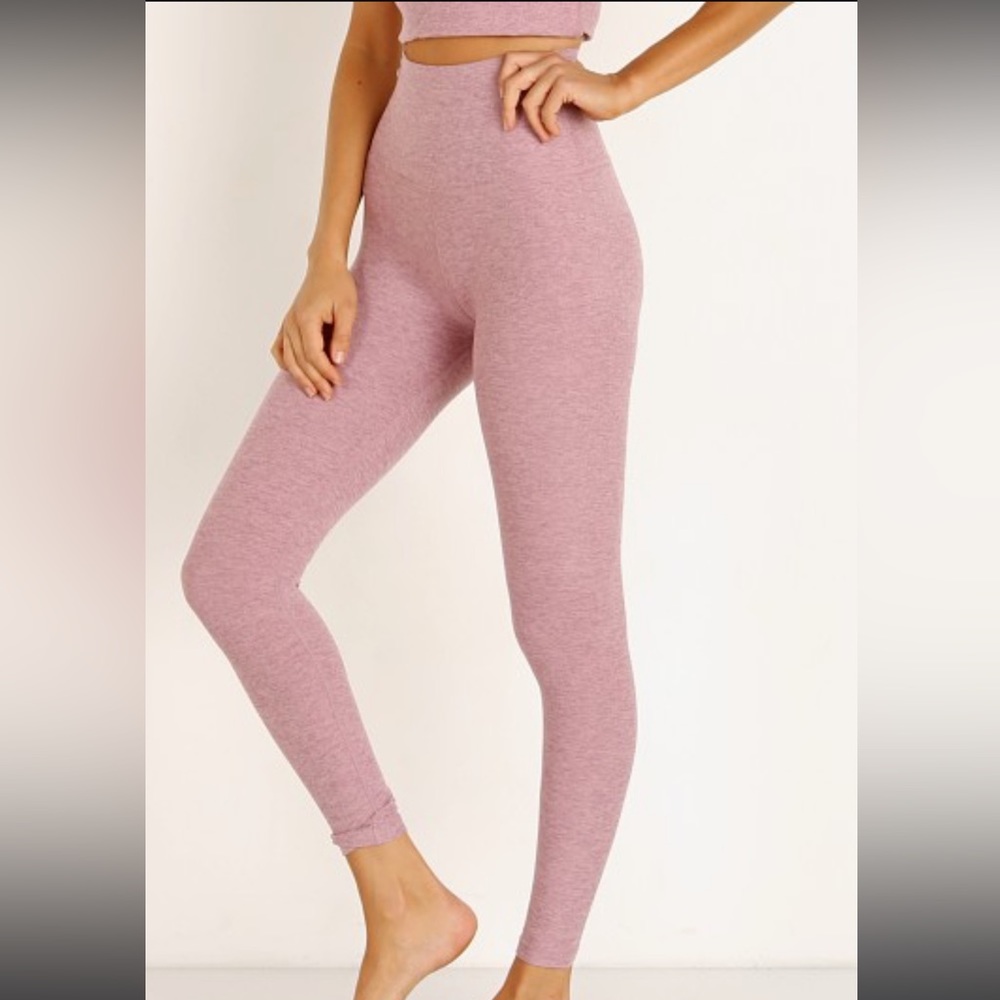 Beyond yoga mauve pink leggings size small